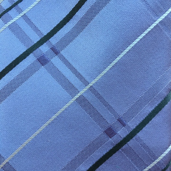 Donald Trump Lavender Striped Silk Tie - Picture 3 of 6